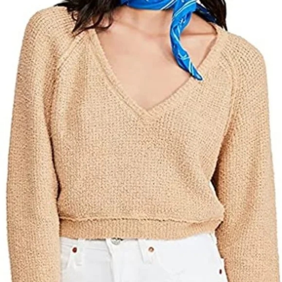 Free People Cropped Long Sleeve Oversized Camel Color Sweater Size Medium - Picture 3 of 10